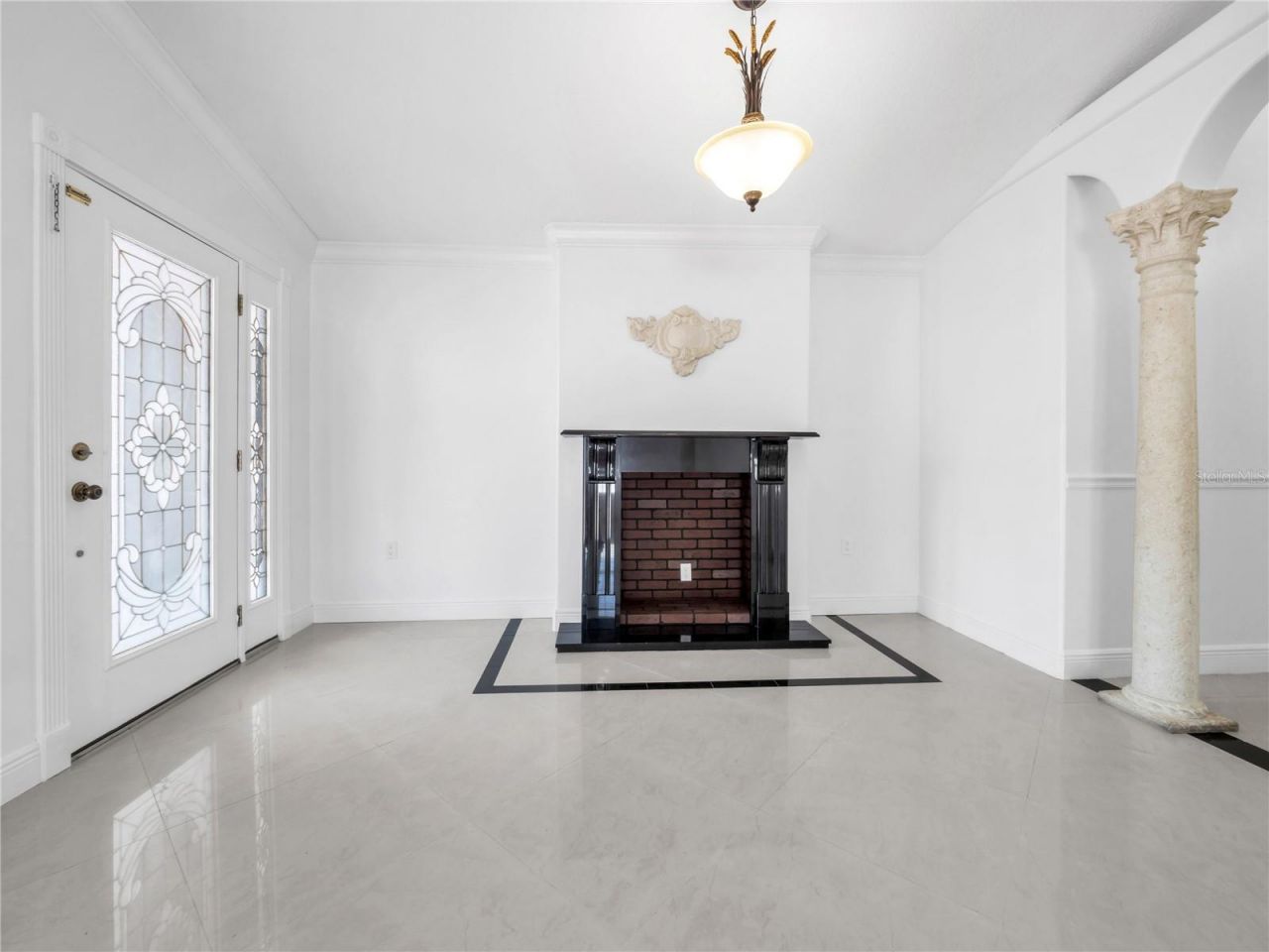 3122 W Crest Avenue, Tampa, FL 33614 Photo