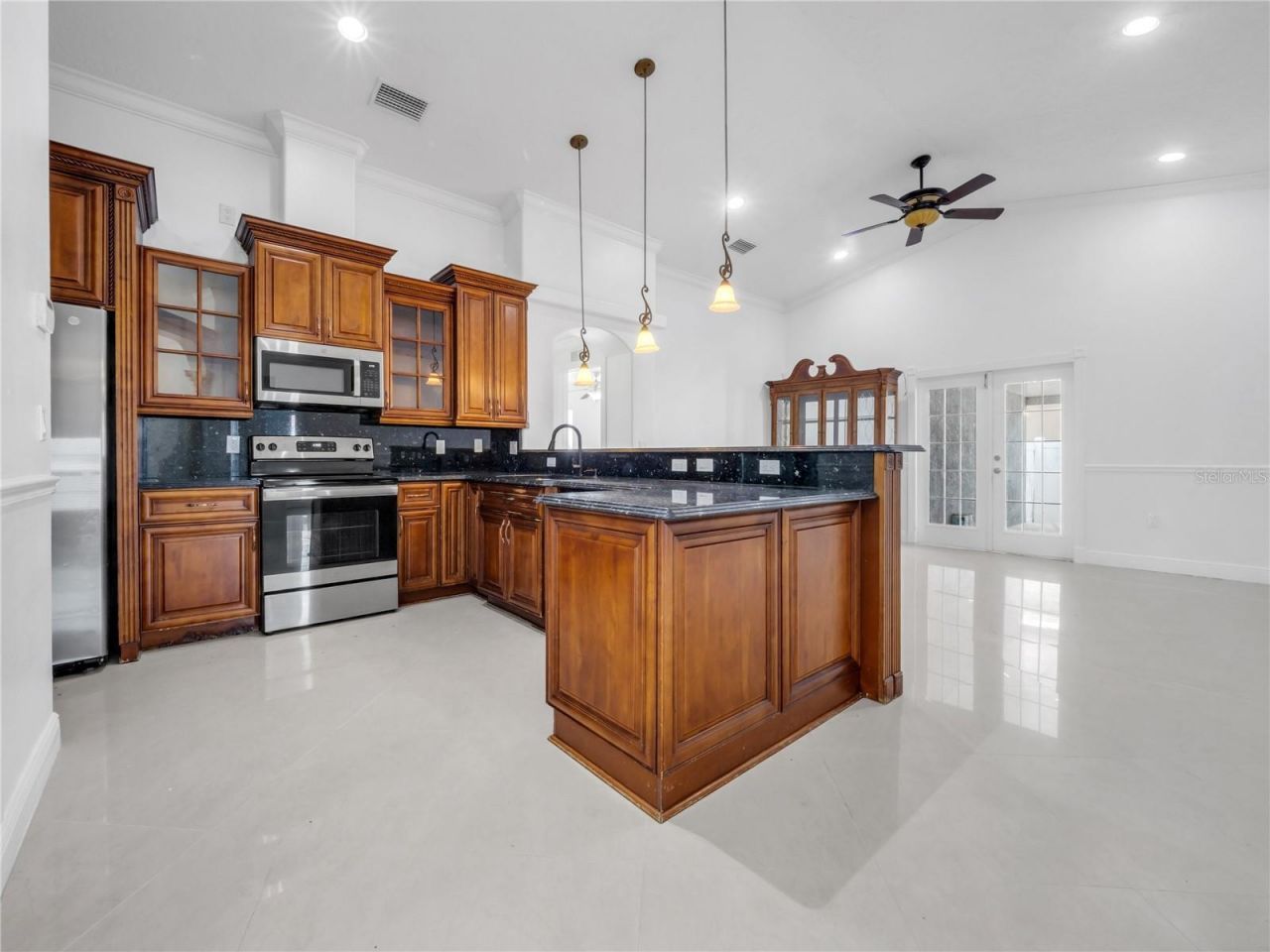 3122 W Crest Avenue, Tampa, FL 33614 Photo