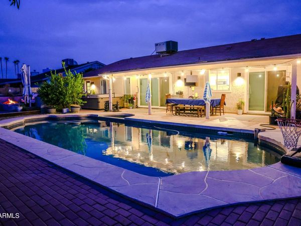 10130 W MEADOWBROOK Avenue, Phoenix, AZ 85037