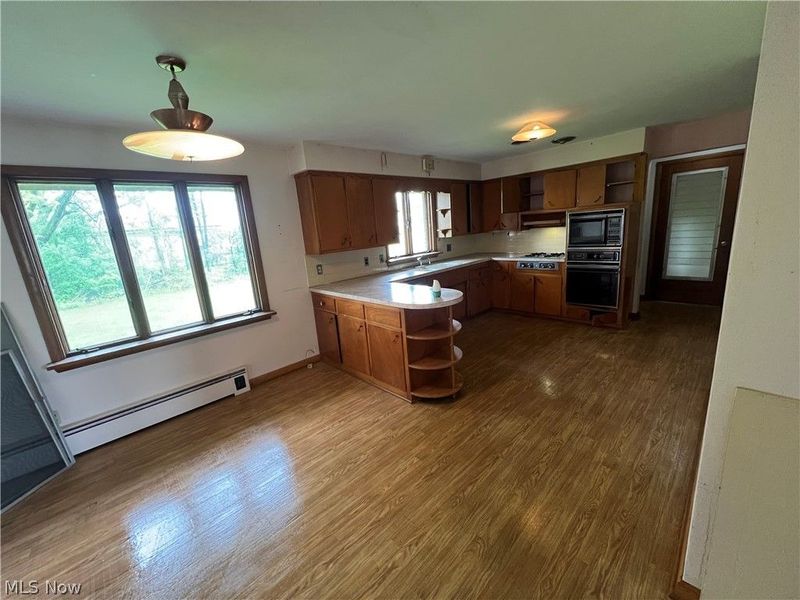 156 Cooper Foster Park Road W, Lorain, OH 44053 Photo 3