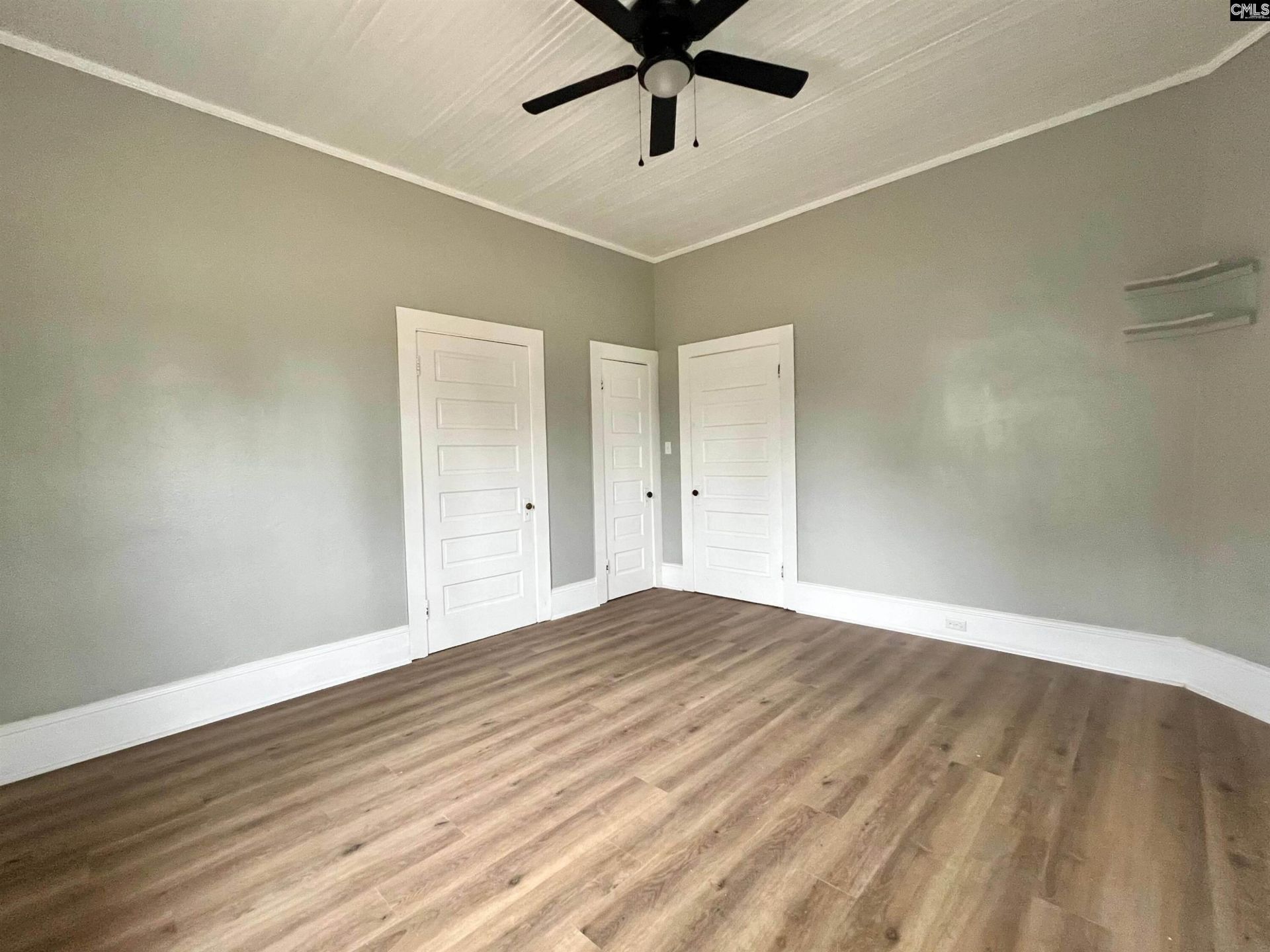 2300 Russell Street Photo 31