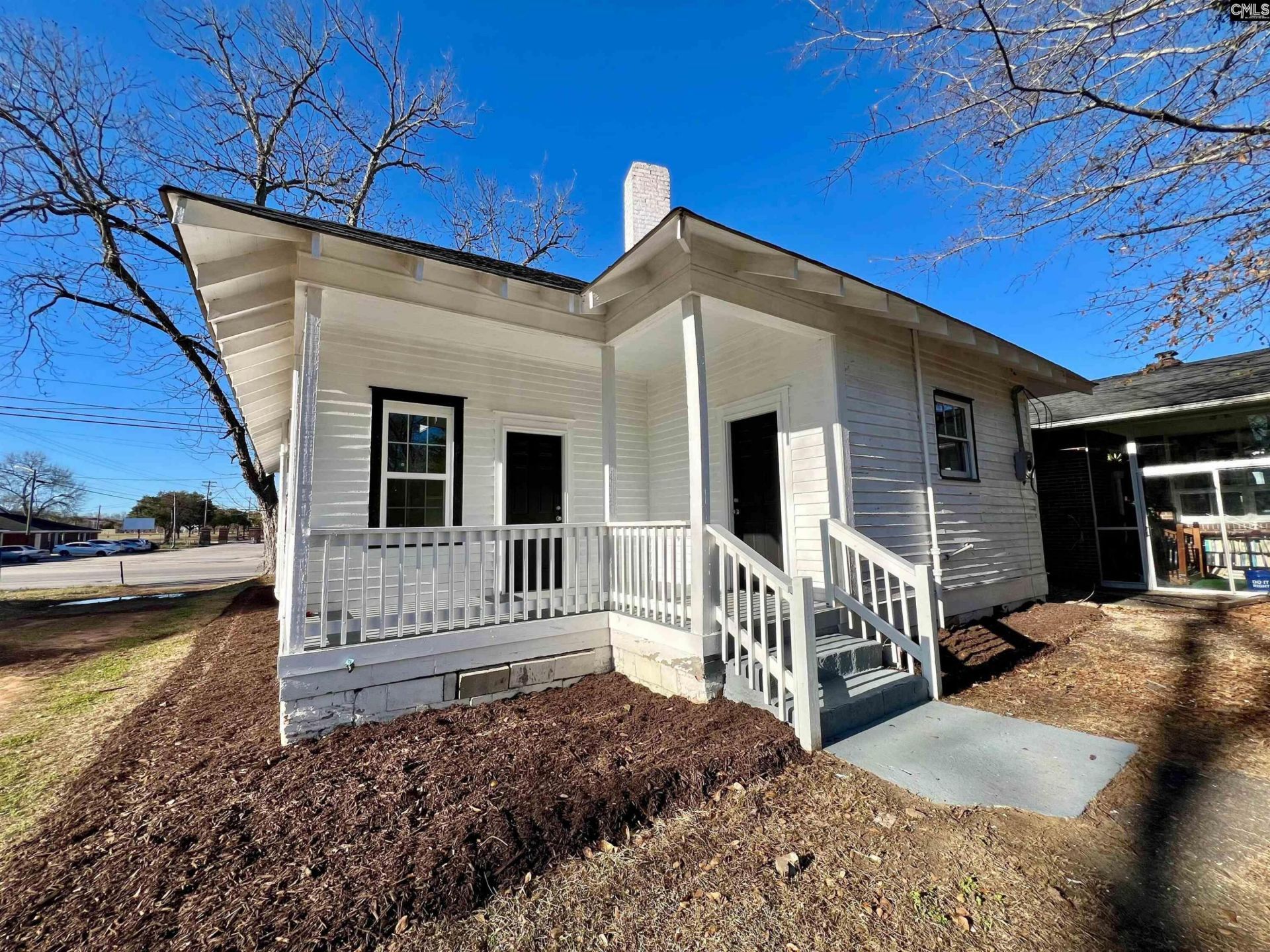 2300 Russell Street Photo 35