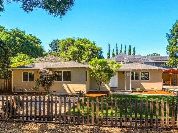 470 Bell Street, East Palo Alto, CA 94303