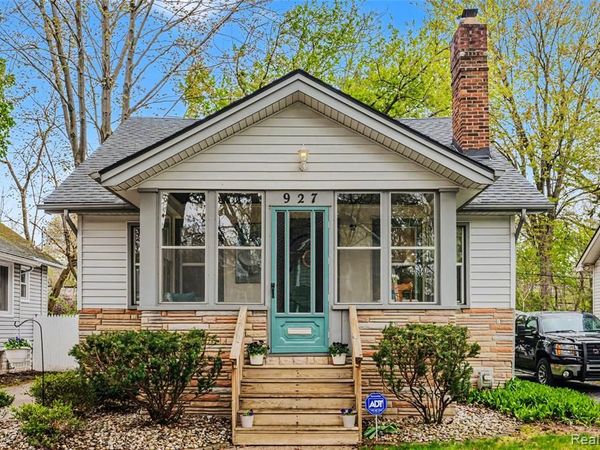 927 N Maple Avenue, Royal Oak, MI 48067