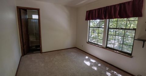 8797 Valley Oak Ln, Elk Grove, CA 95624 Photo