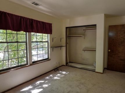 8797 Valley Oak Ln, Elk Grove, CA 95624 Photo
