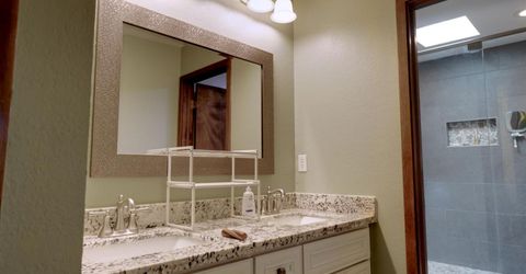 8797 Valley Oak Ln, Elk Grove, CA 95624 Photo