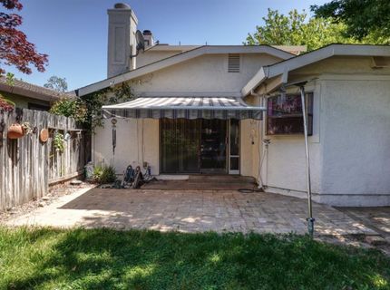 8797 Valley Oak Ln, Elk Grove, CA 95624 Photo