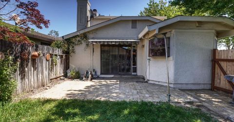 8797 Valley Oak Ln, Elk Grove, CA 95624 Photo