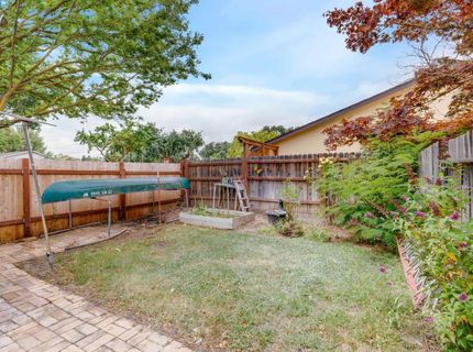 8797 Valley Oak Ln, Elk Grove, CA 95624 Photo