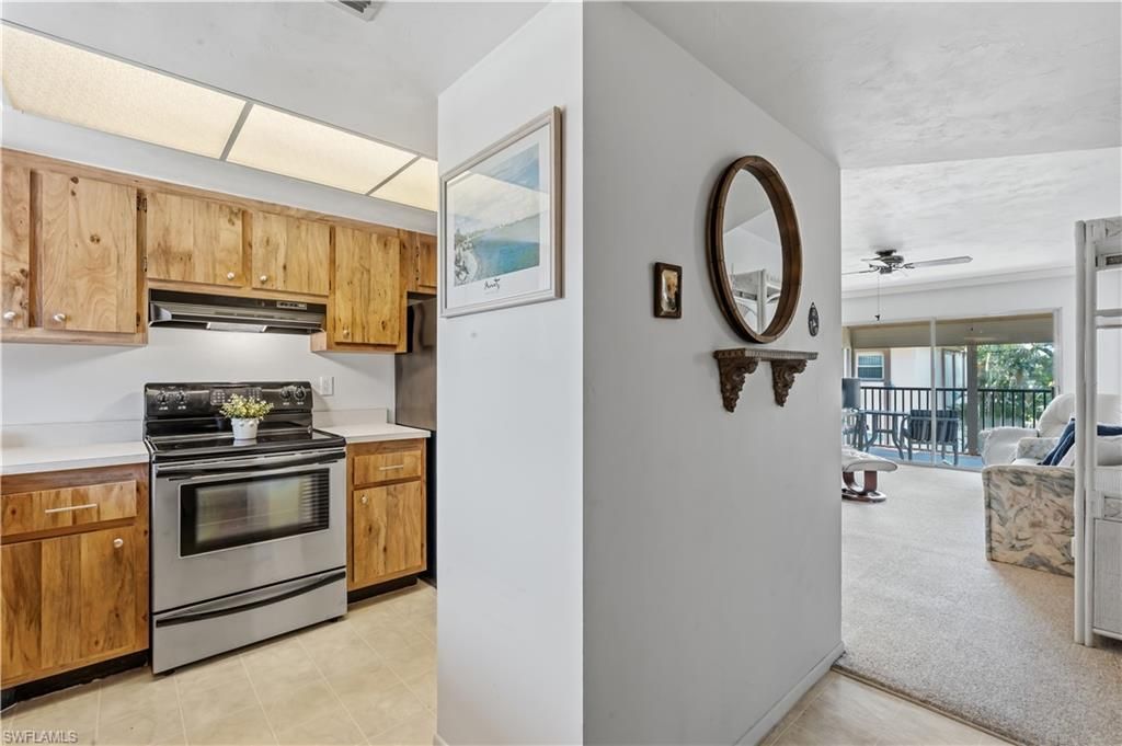 16881 Davis Rd, Unit 723, Fort Myers, FL 33908 Photo