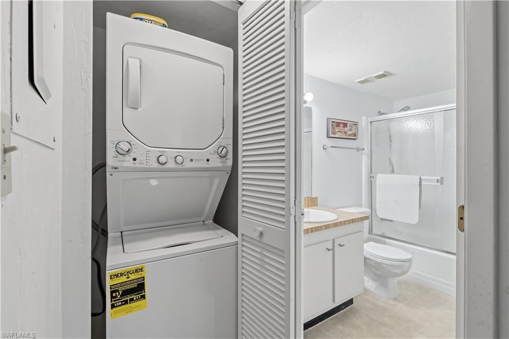 16881 Davis Rd, Unit 723, Fort Myers, FL 33908 Photo
