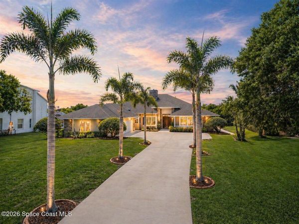 3706 Secluded Oak Court, Melbourne, FL 32934