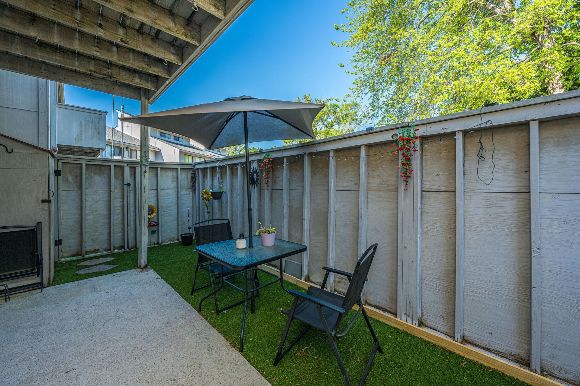 501 Greenmeadow Drive Photo 12