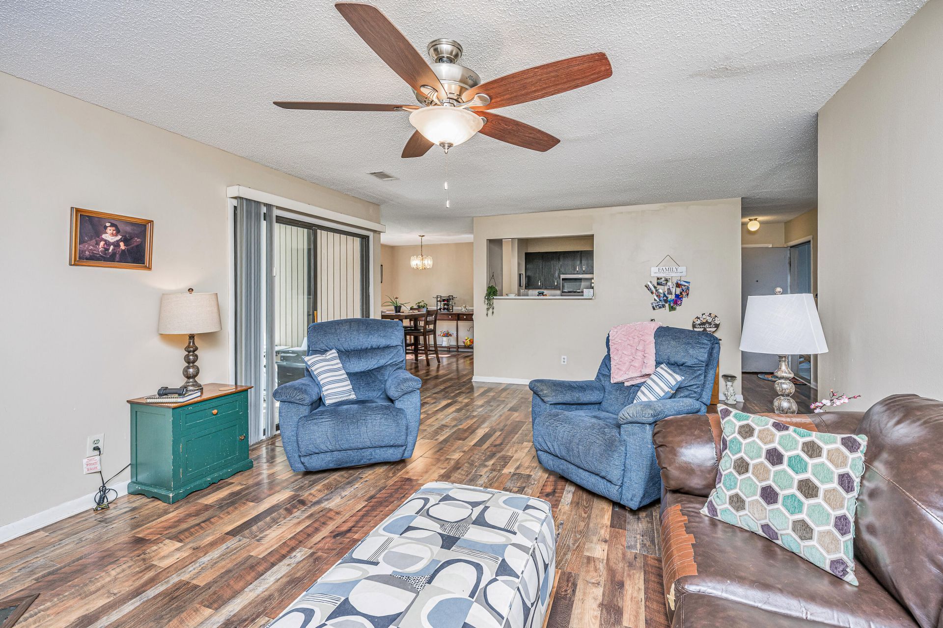 501 Greenmeadow Drive Photo 8