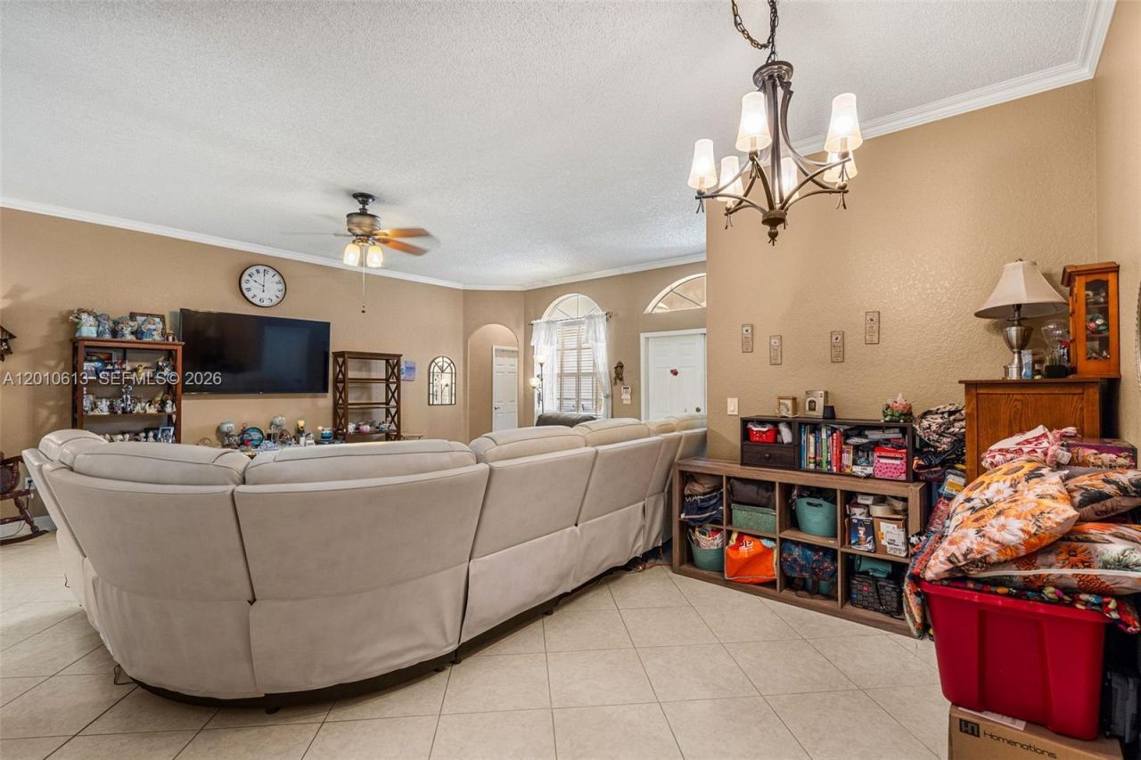 3090 SE 7th Pl, Homestead, FL 33033 Photo