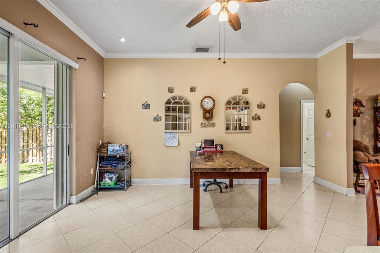 3090 SE 7th Pl, Homestead, FL 33033 Photo