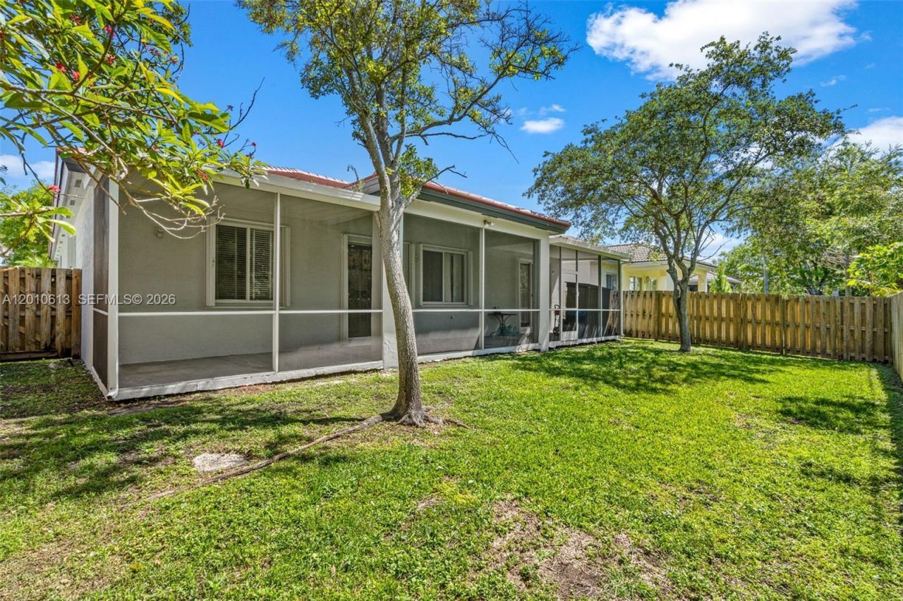 3090 SE 7th Pl, Homestead, FL 33033 Photo