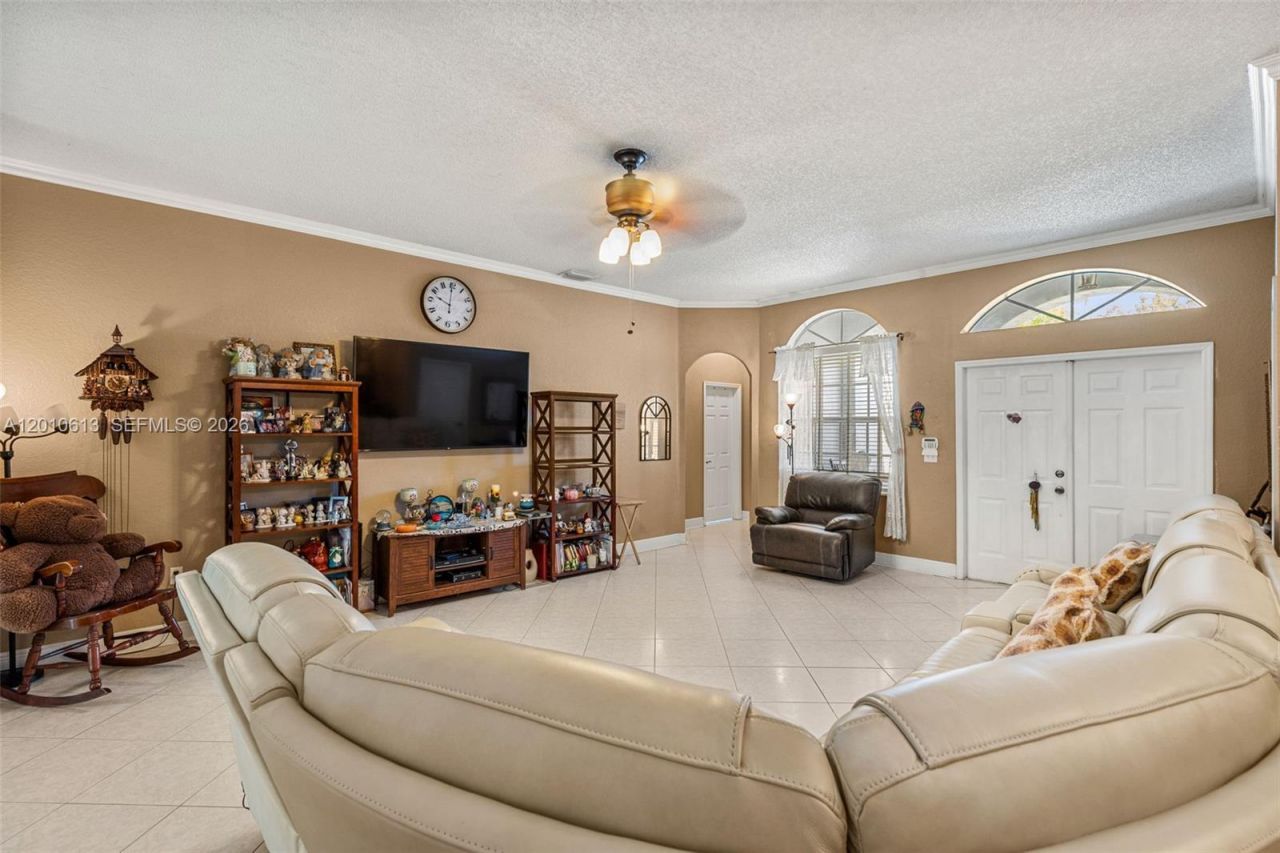 3090 SE 7th Pl, Homestead, FL 33033 Photo
