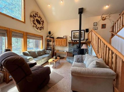 93 Juniper Road, Chilcoot, CA 00000 Photo