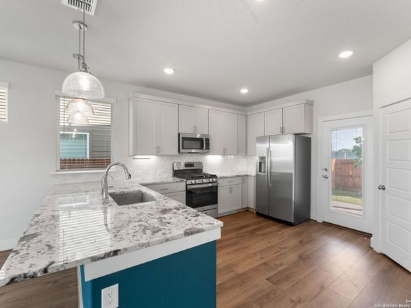 9607 Stillwater Pass, San Antonio, TX 78254