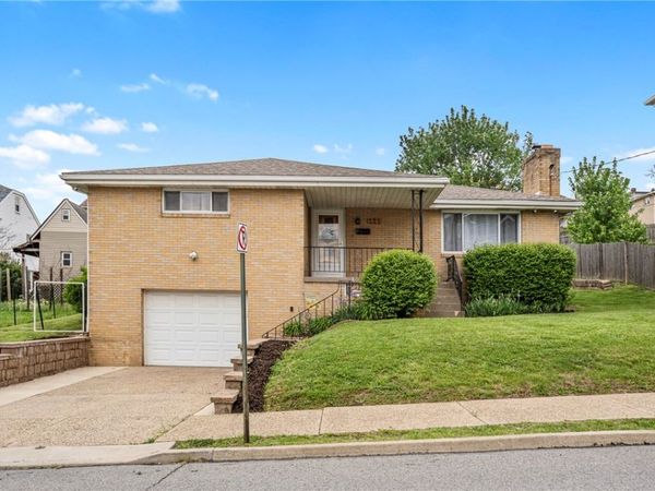 525 Giffin Avenue, Canonsburg, PA 15317