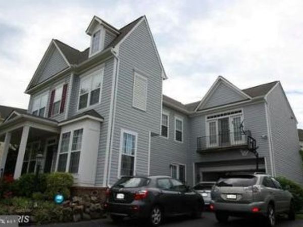 43326 COLUMBUS STREET , ASHBURN, VA 20147
