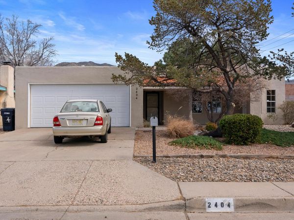 2404 Paisano Street NE, Albuquerque, NM 87112