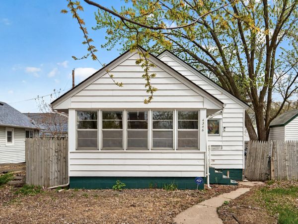4346 Knox Avenue N, Minneapolis, MN 55412