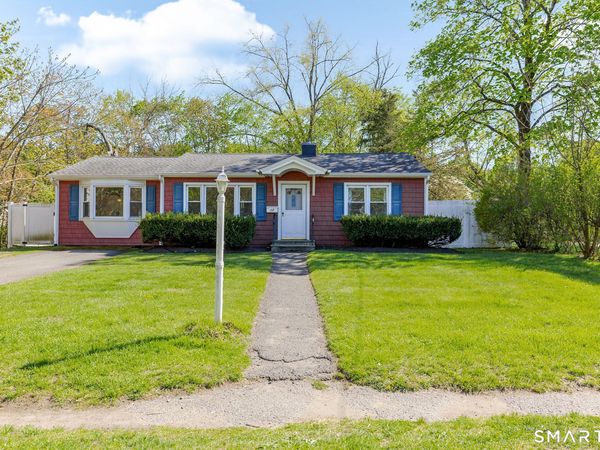 17 Fleetwood, Bethel, CT 06801