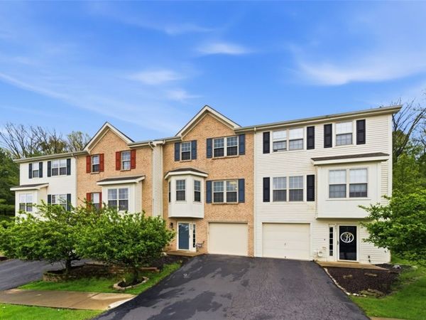 229 Hillvue Dr, Seven Fields, PA 16046
