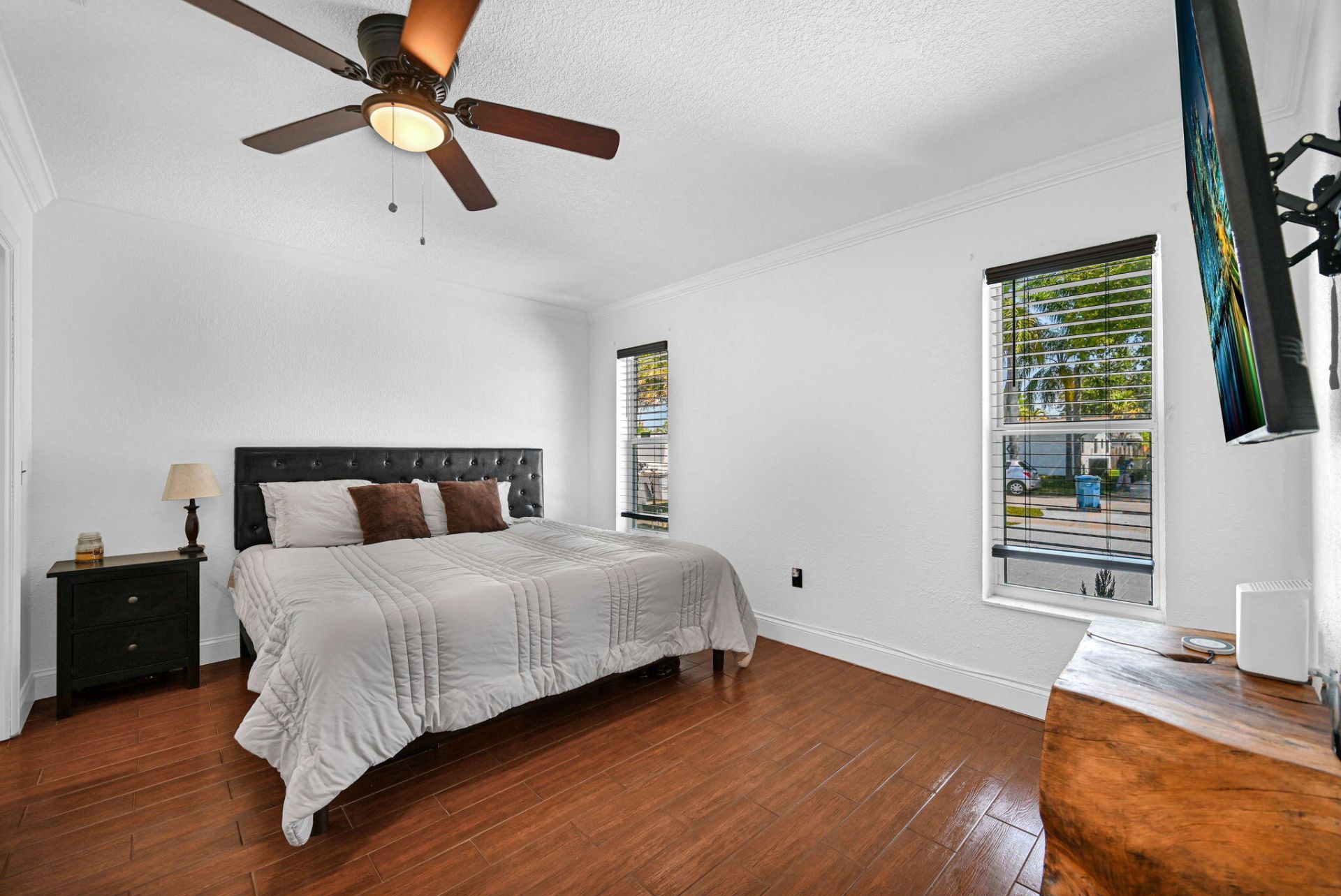 11600 NW 30th Place, Sunrise, FL 33323 Photo