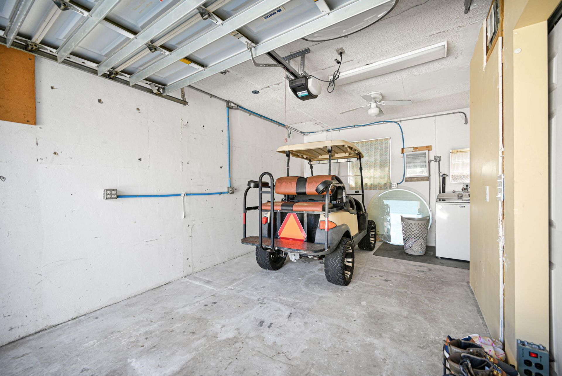 11600 NW 30th Place, Sunrise, FL 33323 Photo