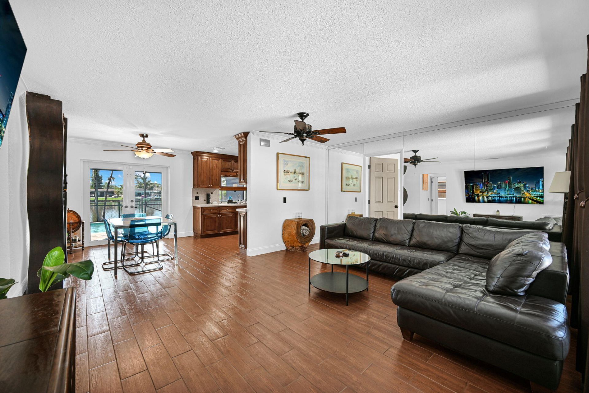 11600 NW 30th Place, Sunrise, FL 33323 Photo