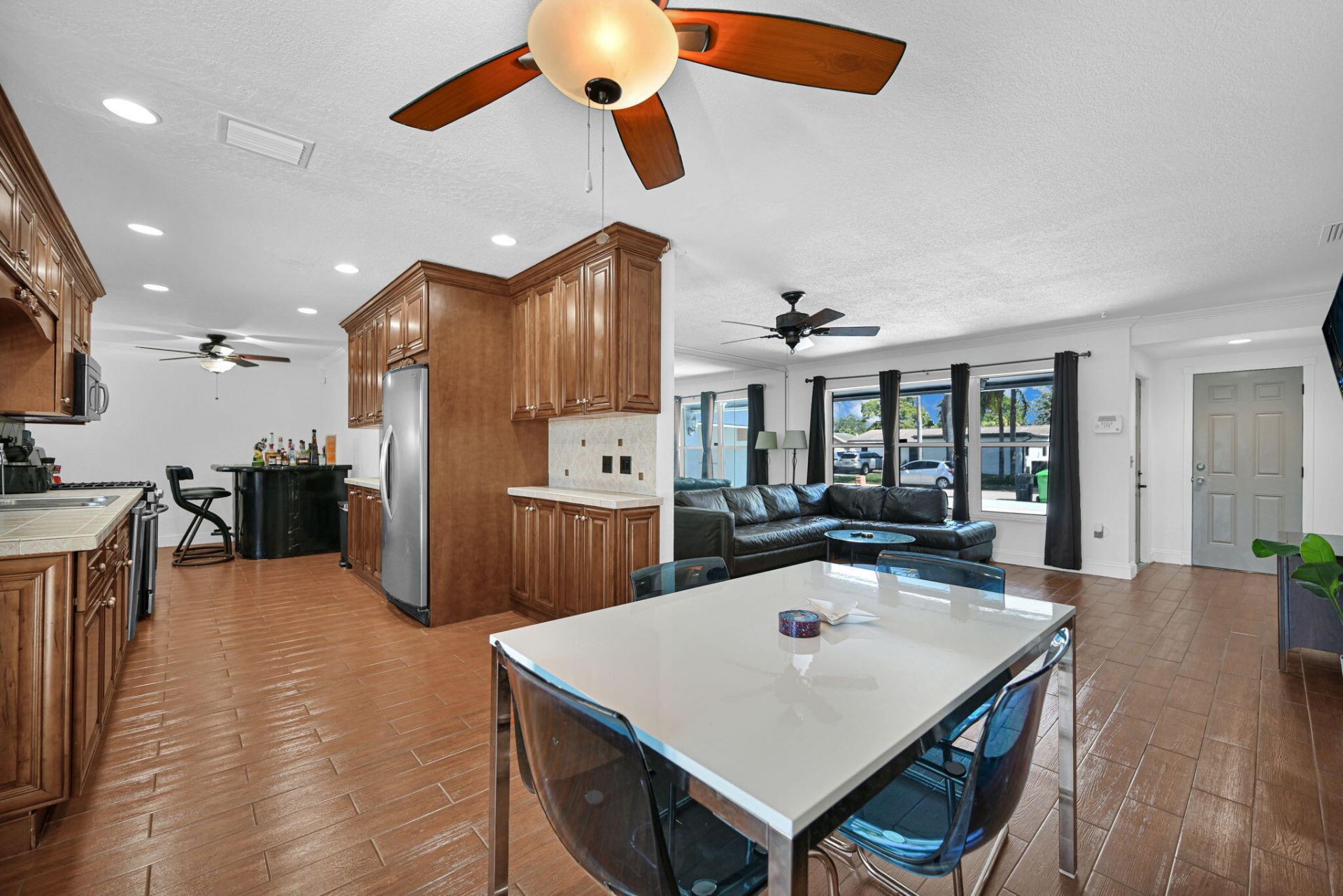 11600 NW 30th Place, Sunrise, FL 33323 Photo