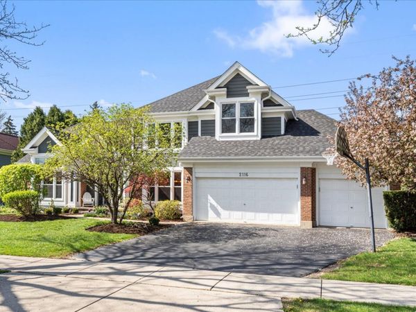 2116 Birchwood Lane, Buffalo Grove, IL 60089