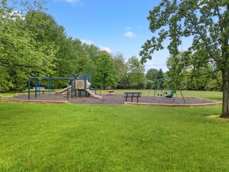 9178 Woodstream Lane, Washington Township, OH 45458 Photo 20