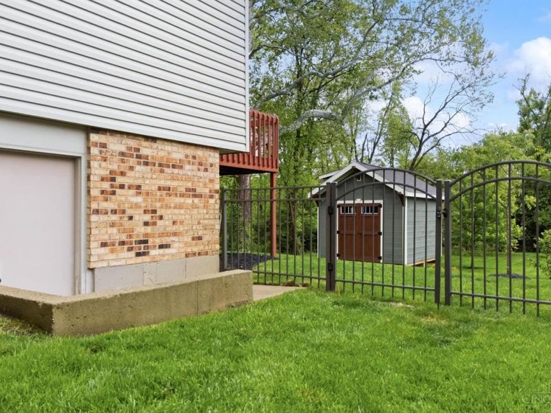 9178 Woodstream Lane, Washington Township, OH 45458 Photo 23