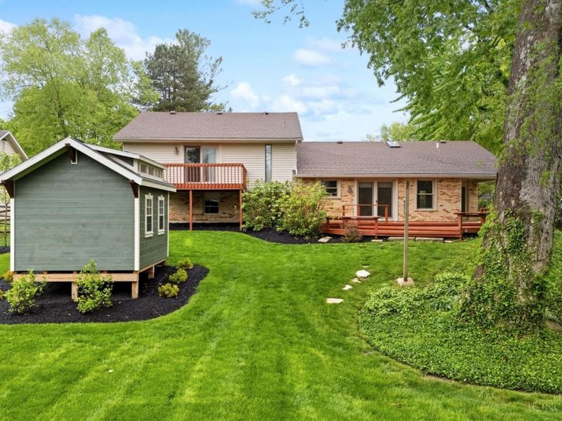 9178 Woodstream Lane, Washington Township, OH 45458 Photo 4