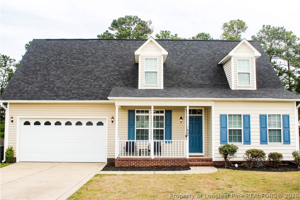 1625 Kershaw Loop, Fayetteville, NC 28314 Main Photo