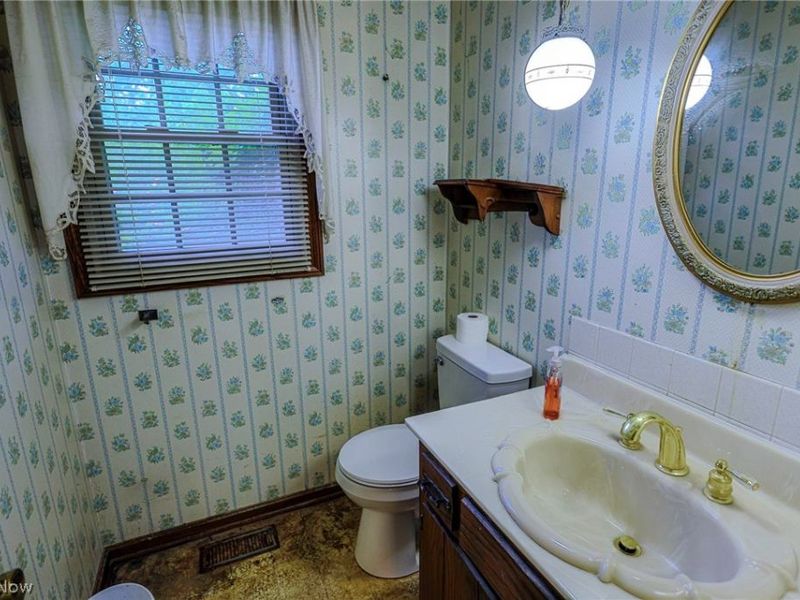 1821 Hiram Street, Louisville, OH 44641 Photo 22