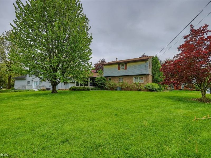 1821 Hiram Street, Louisville, OH 44641 Photo 5