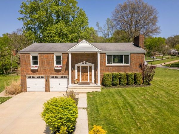 279 Carmell Dr, Pittsburgh, PA 15241