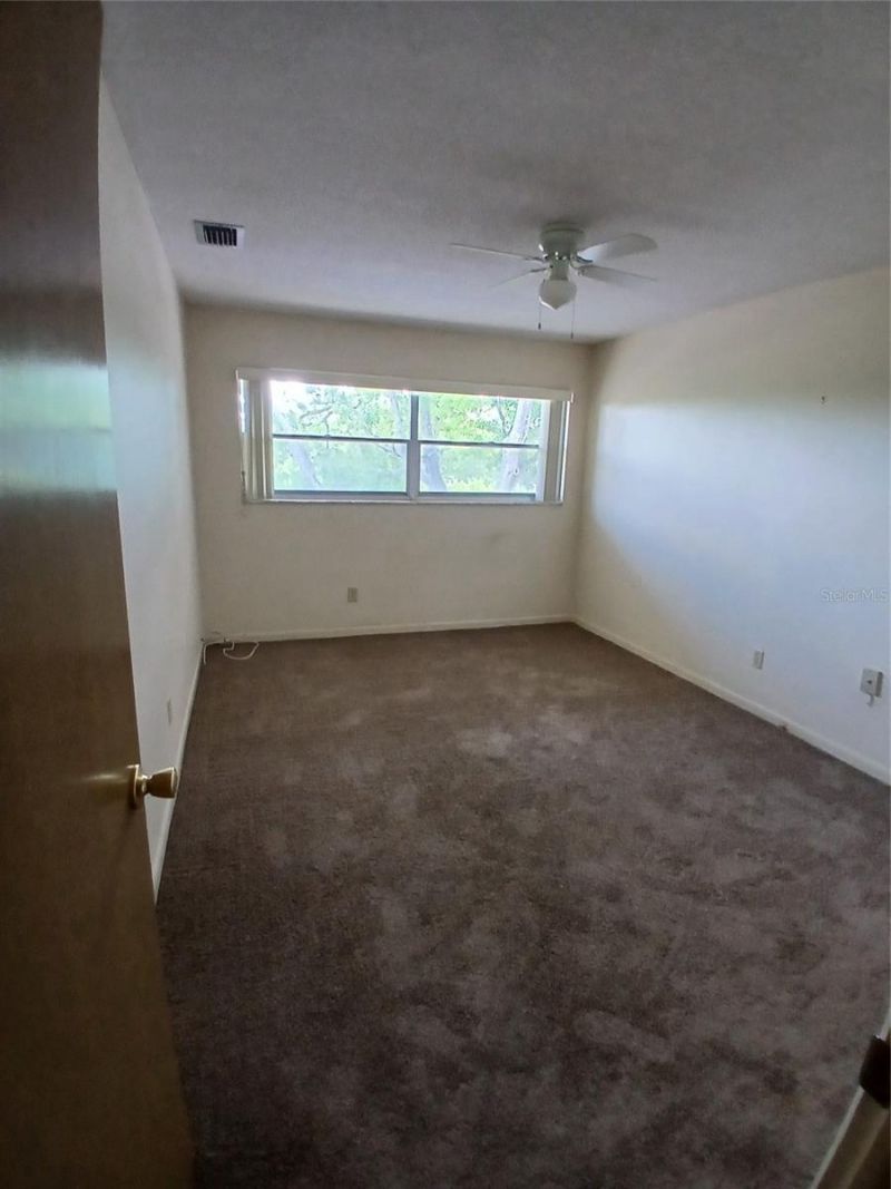 5880 38th Avenue N, Unit 304, Saint Petersburg, FL 33710 Photo