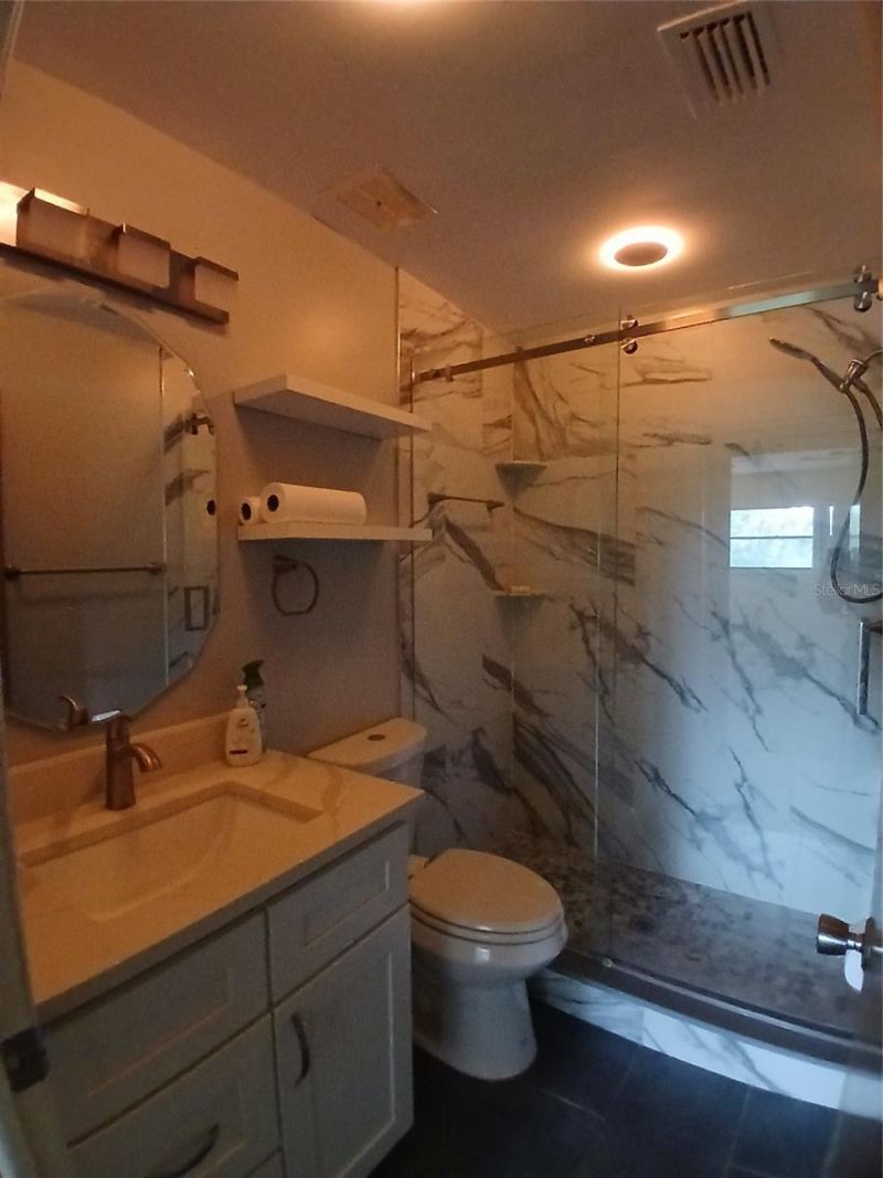 5880 38th Avenue N, Unit 304, Saint Petersburg, FL 33710 Photo