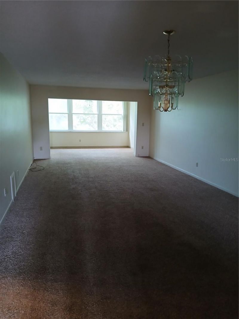 5880 38th Avenue N, Unit 304, Saint Petersburg, FL 33710 Photo