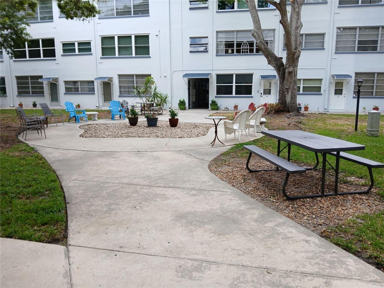 5880 38th Avenue N, Unit 304, Saint Petersburg, FL 33710 Photo