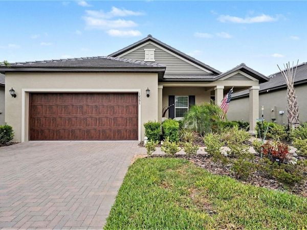 10395 BANYAN BREEZE BOULEVARD , LAND O LAKES, FL 34638