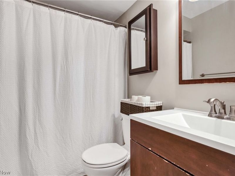 12900 Lake Avenue, Unit 314, Lakewood, OH 44107 Photo 17