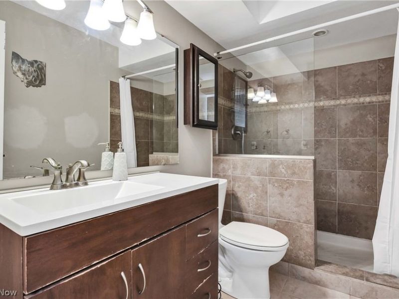 12900 Lake Avenue, Unit 314, Lakewood, OH 44107 Photo 20